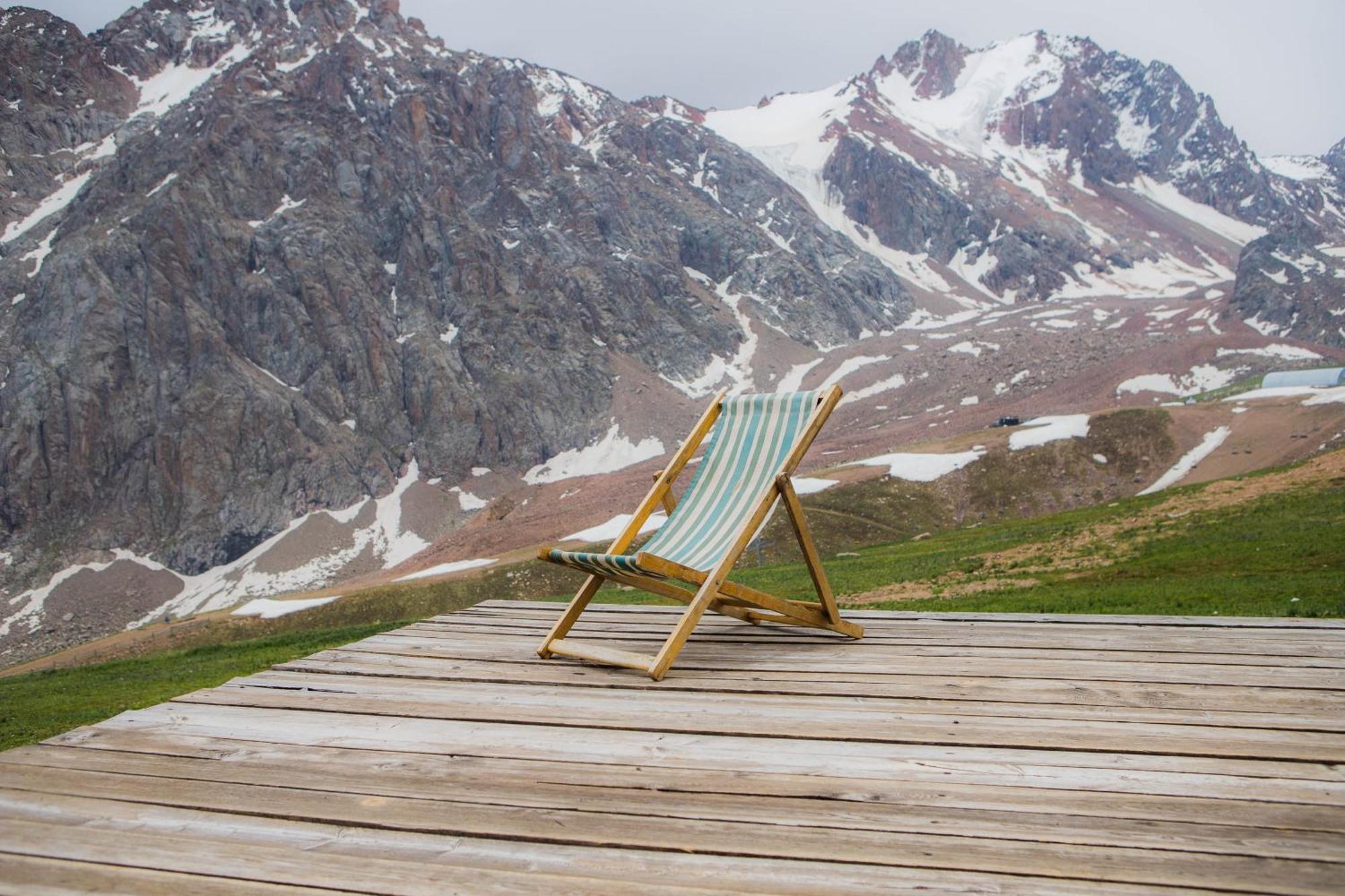 Yurta Base Camp, Shymbulak Mountain Resort Besqaynar Extérieur photo